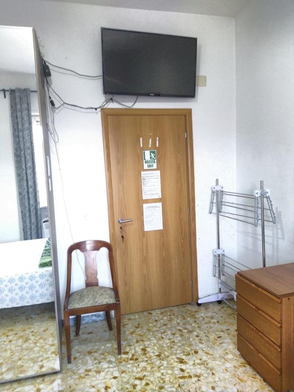 רומא Guest House O Affittacamera מראה חיצוני תמונה