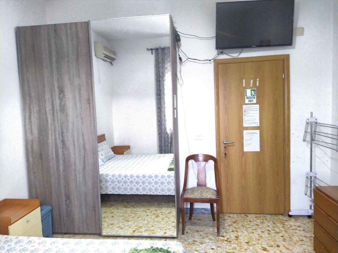 רומא Guest House O Affittacamera מראה חיצוני תמונה